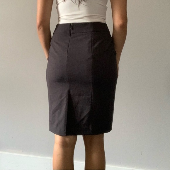 Calvin Klein womanβs black pencil  skirt size 4 - Picture 2 of 8
